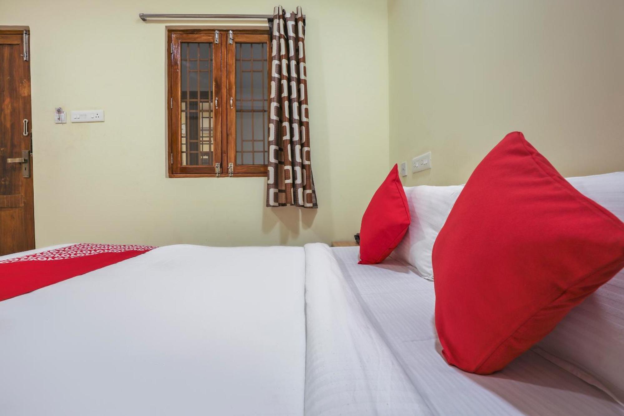 Hotel O Om Sakthi Hotel Pondicherry Ngoại thất bức ảnh