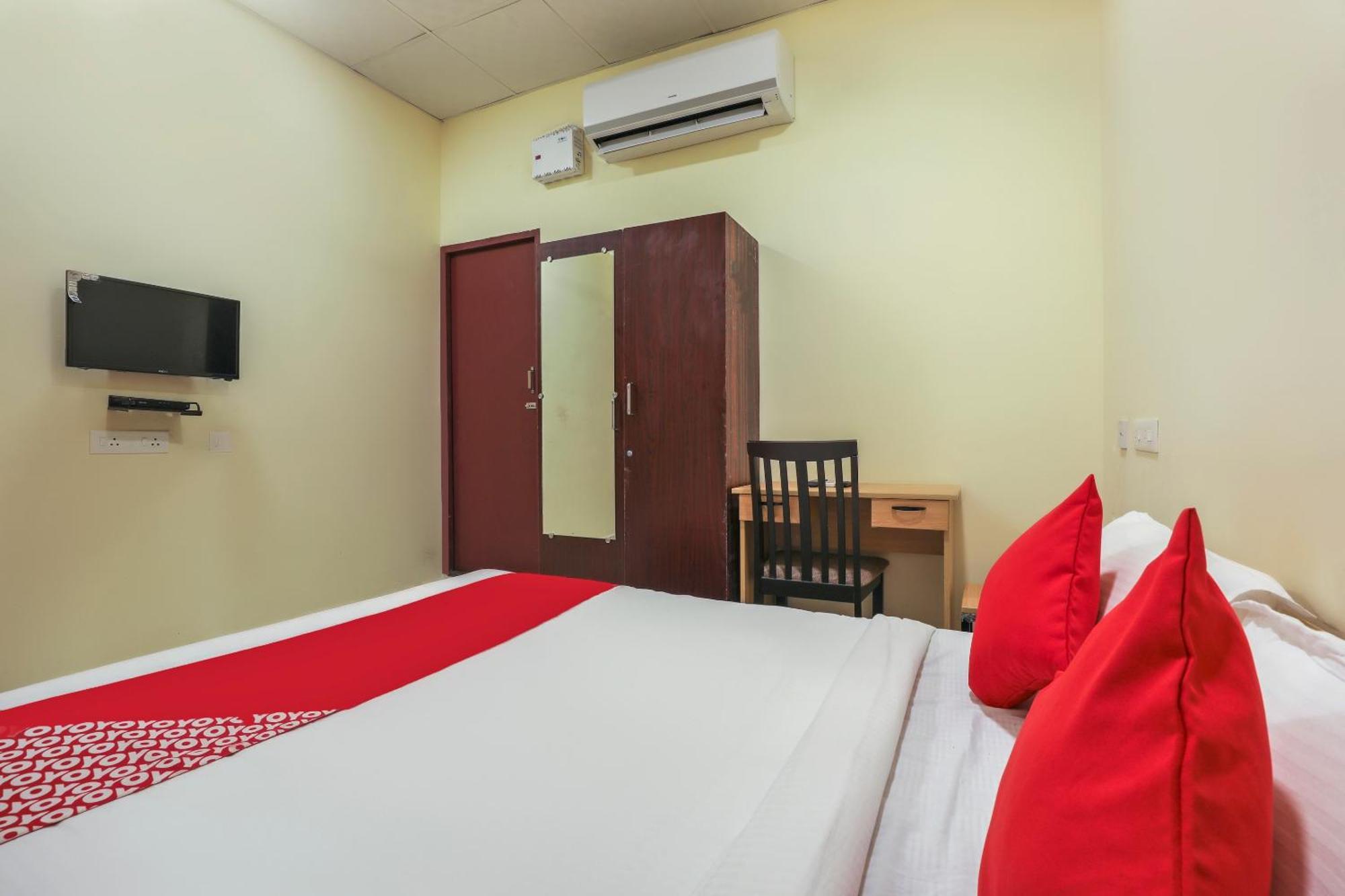 Hotel O Om Sakthi Hotel Pondicherry Ngoại thất bức ảnh