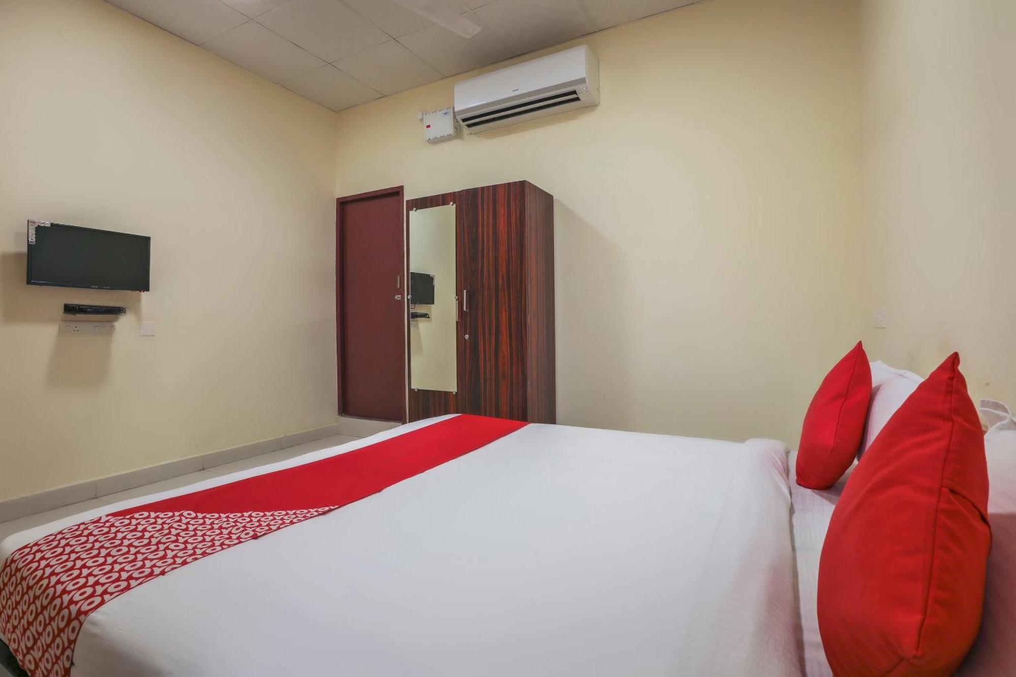 Hotel O Om Sakthi Hotel Pondicherry Ngoại thất bức ảnh