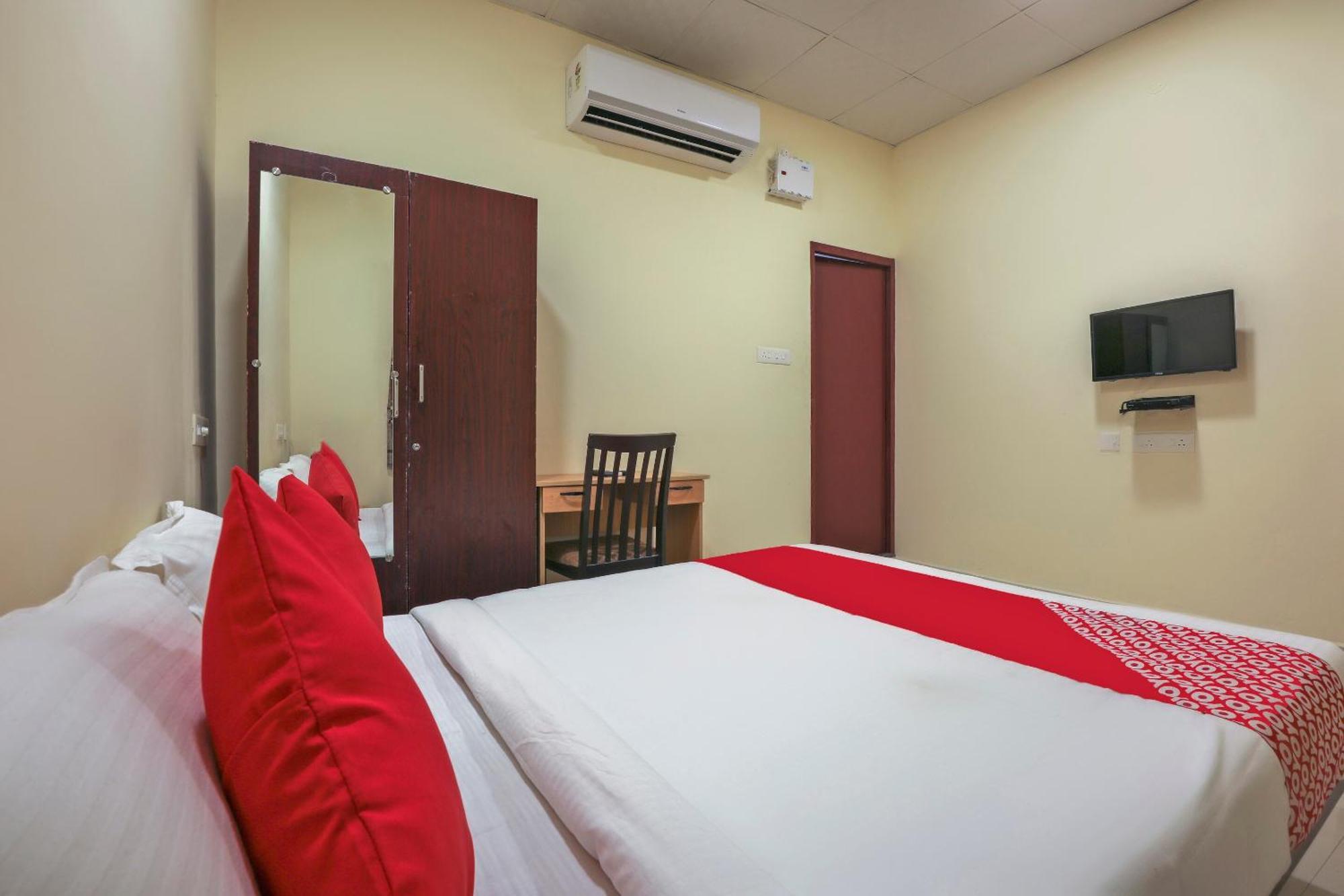 Hotel O Om Sakthi Hotel Pondicherry Ngoại thất bức ảnh